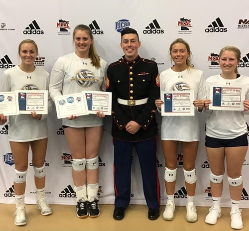 RCTC's Carrie Rutledge (far left) with teammates Hayley Dressner, Brekkin McCready, Kate Bade and USMC Staff Sgt. Dylan Peterson