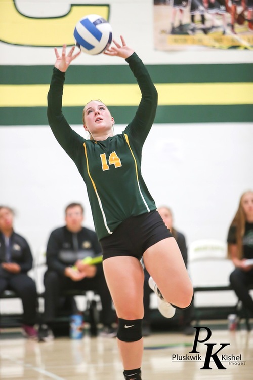 Mesabi Range setter Sarah Voss is one of many MCAC student-athletes in action tonight across the state. (photo courtesy of MRC Athletics)